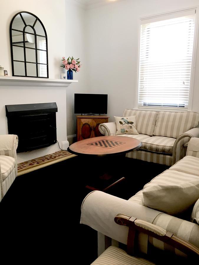 99 Hill Street Apartments ออเรนจ์ ภายนอก รูปภาพ